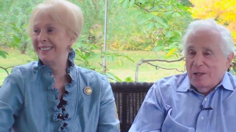 走在新旧中国之间——美国记者西蒙·托平及夫人奥黛丽·托平